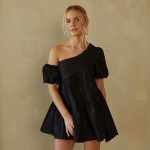 Showpo Black One-Shoulder Voluminous Sleeve Women’s Mini Dress US 4